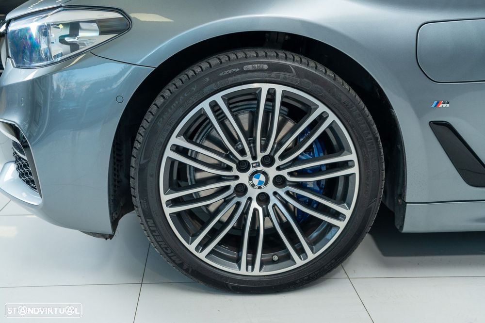 BMW 530 e Pack M - 35