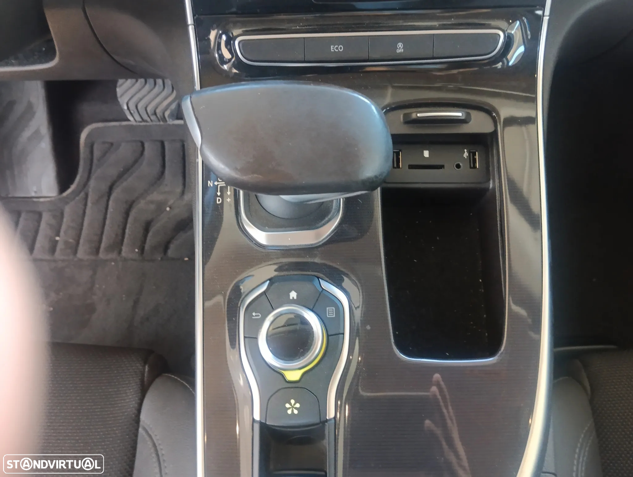 Renault Espace 1.6 dCi Initiale Paris EDC - 20