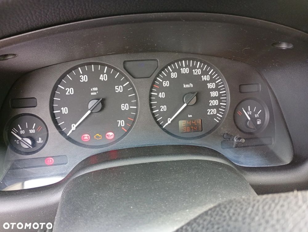 Opel Astra - 8