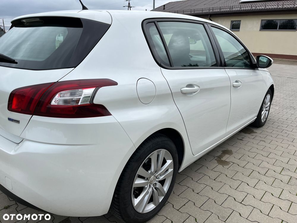 Peugeot 308 1.2 PureTech Active S&S - 11
