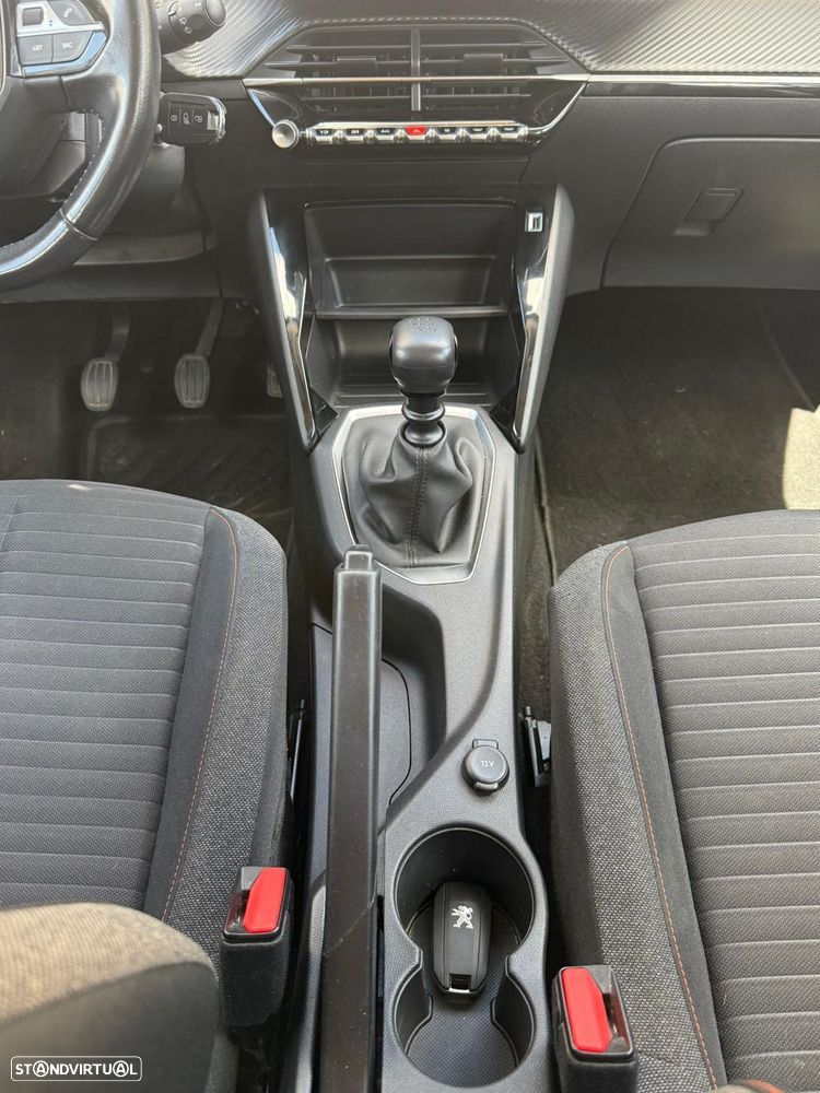 Peugeot 2008 1.2 PureTech Active Pack - 21