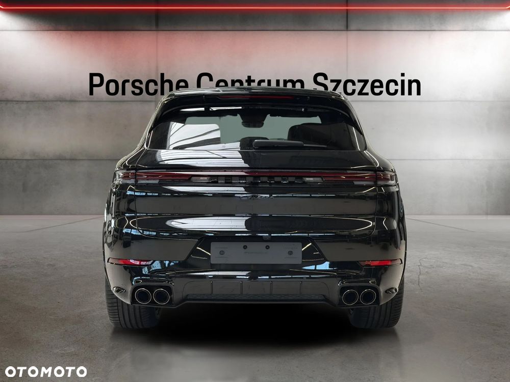 Porsche Cayenne Black Edition - 4
