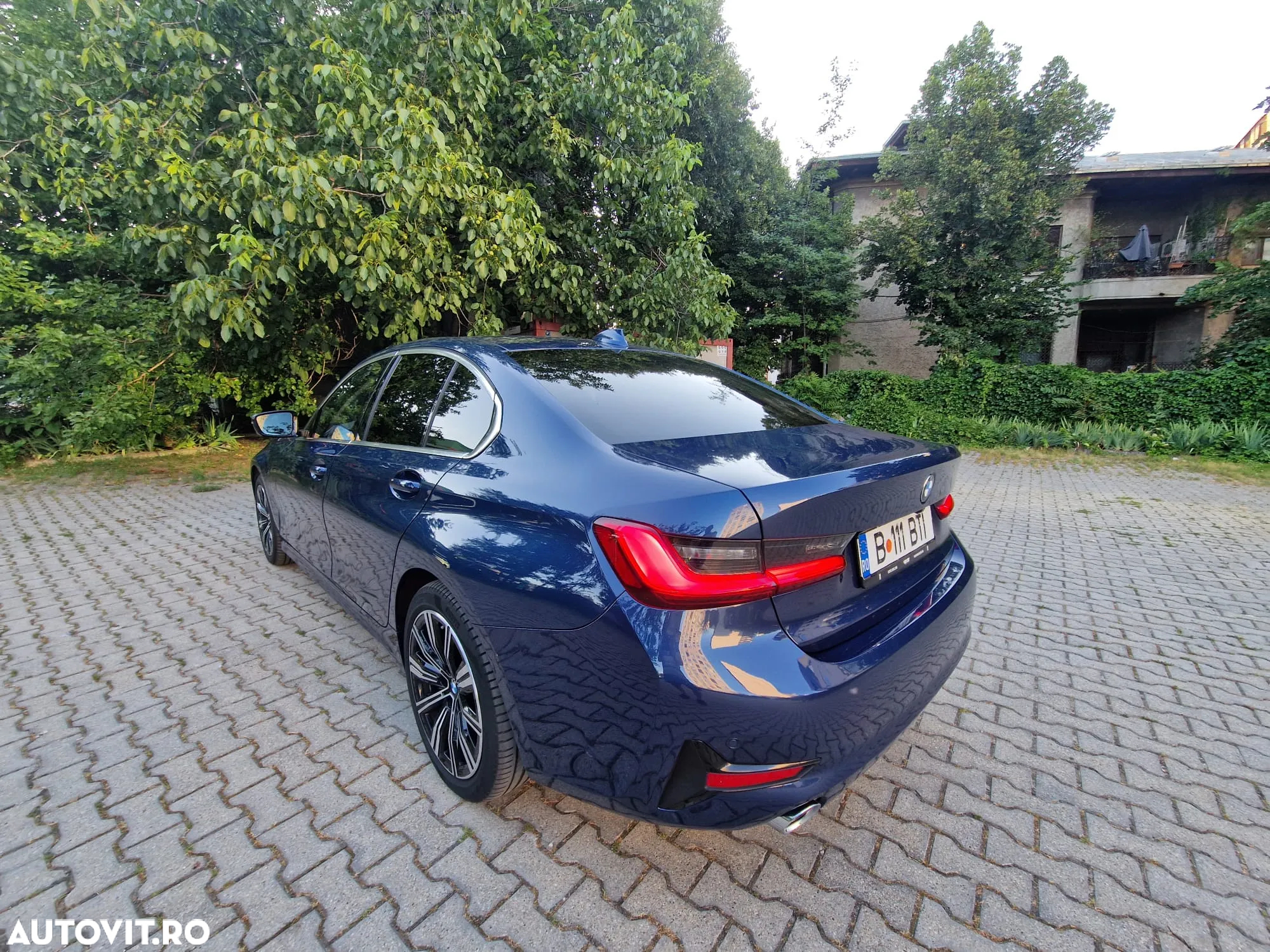 BMW Seria 3 320d xDrive Aut. Luxury Line - 16