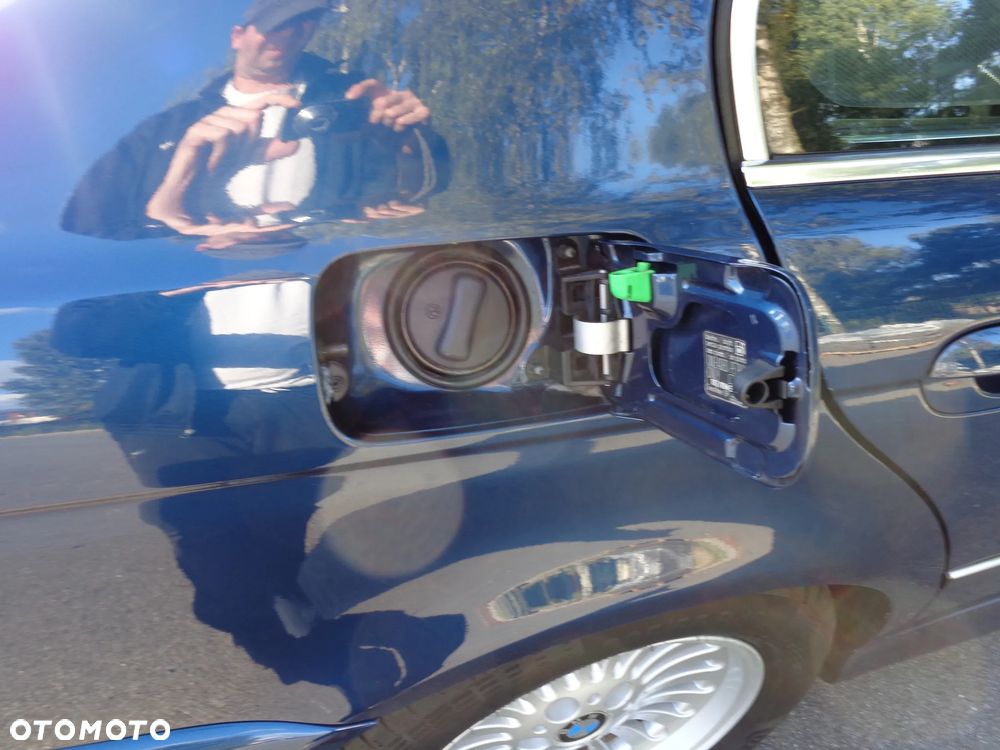 BMW Seria 5 - 22