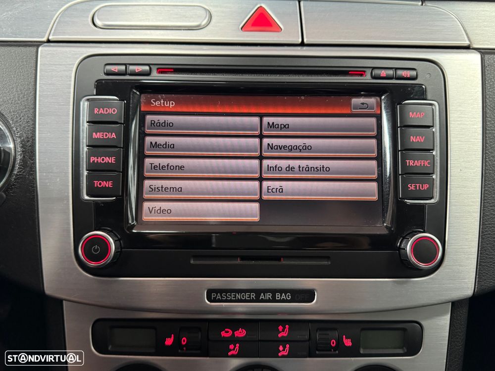 VW Passat Variant 2.0 TDI Highline - 39