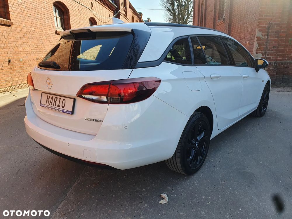 Opel Astra 1.6 CDTI Sport - 3