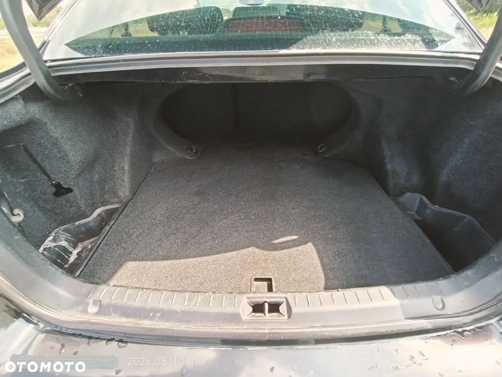 Toyota Avensis 2.0 D-4D Sol - 13