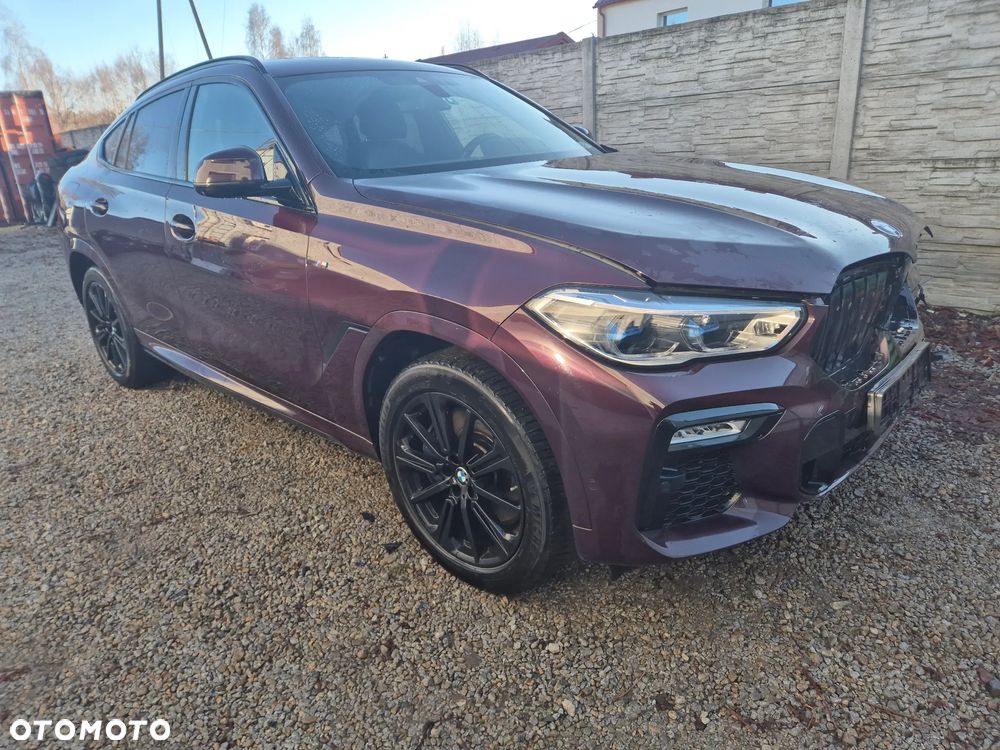 BMW X6 xDrive40i - 1