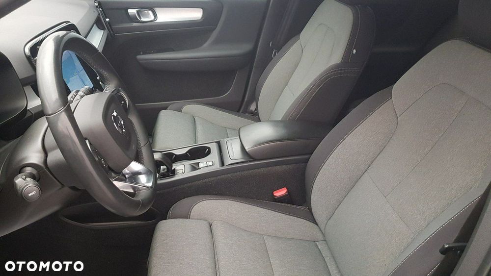 Volvo XC 40 - 21