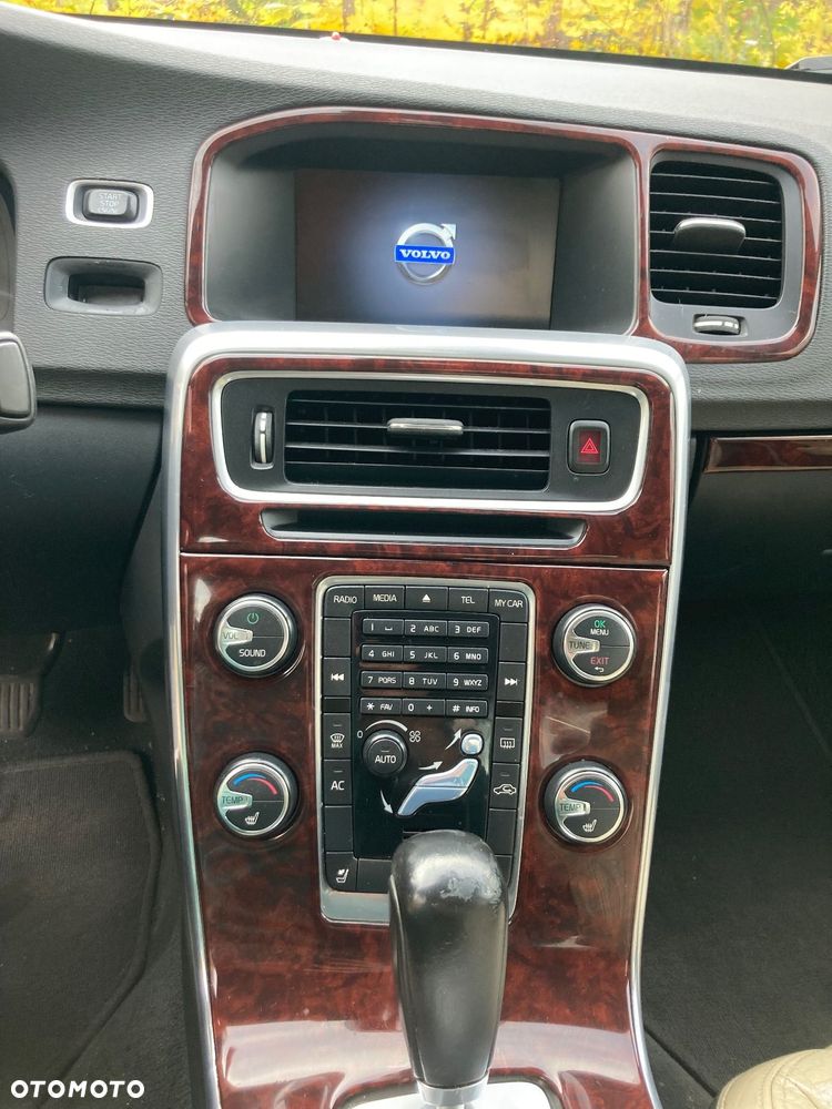 Volvo S60 2.5 T5 - 7