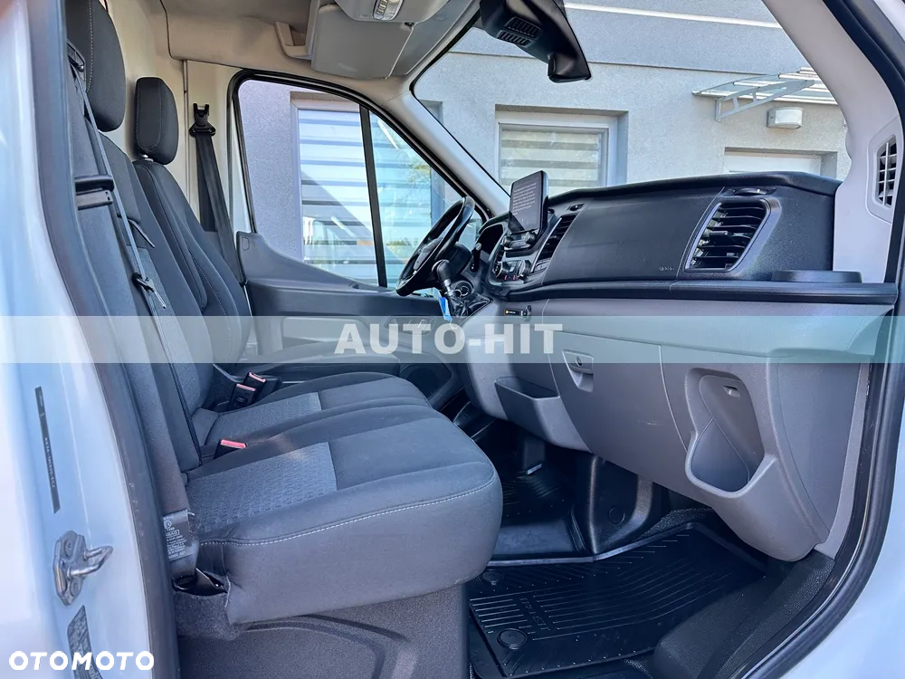 Ford Transit - 8