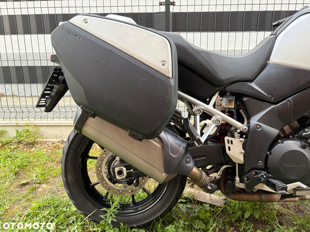 Suzuki DL - 16