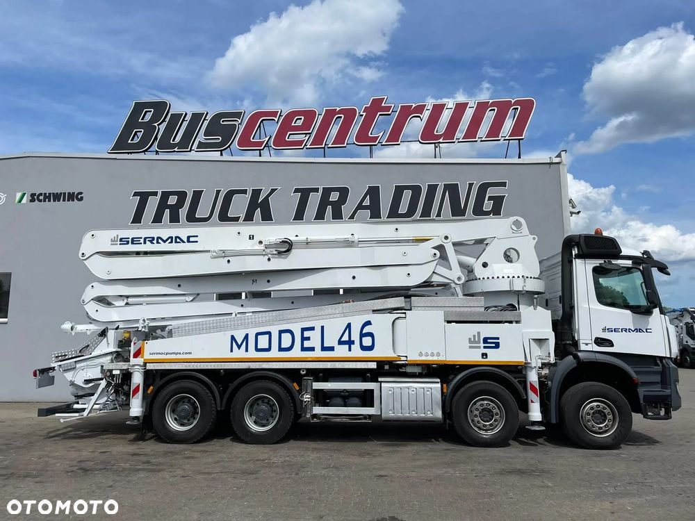 Mercedes-Benz Arocs