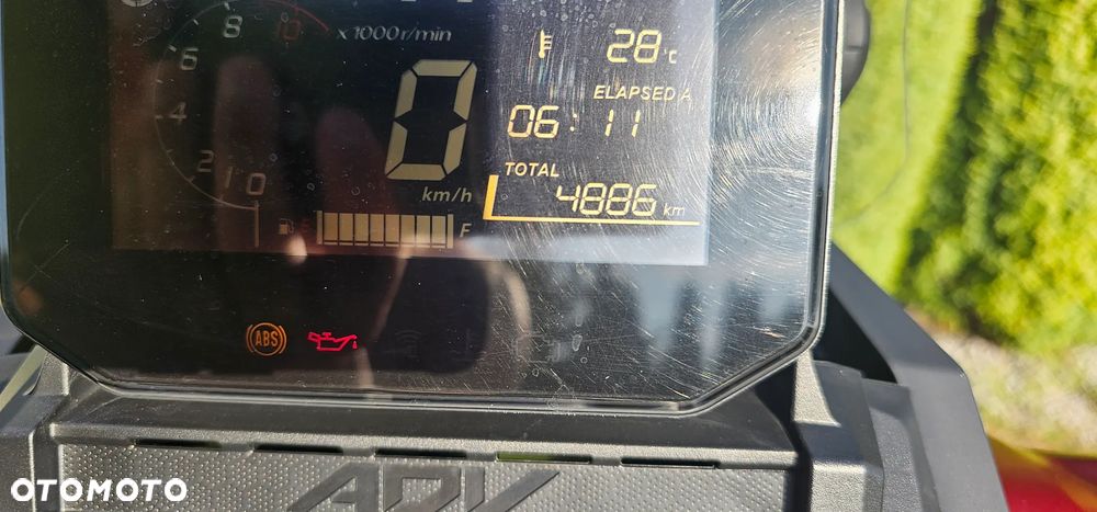 Honda ADV350 - 5