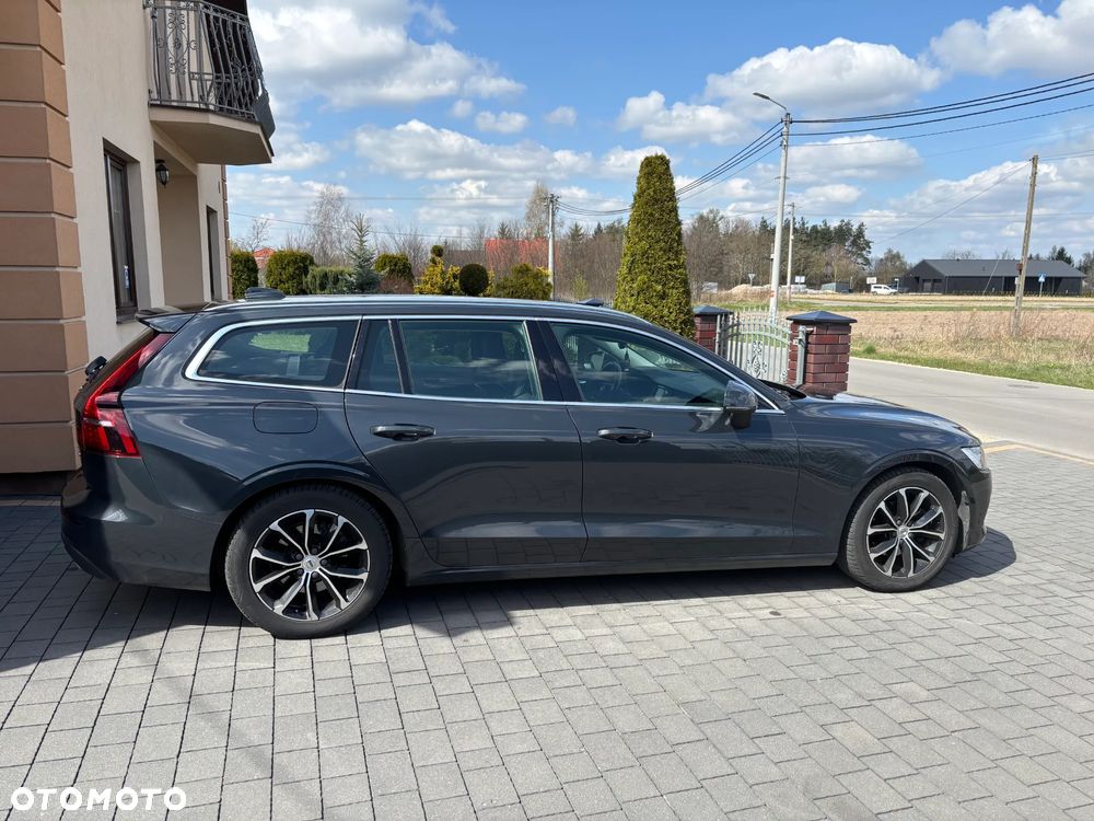 Volvo V60 D3 SCR Momentum - 4