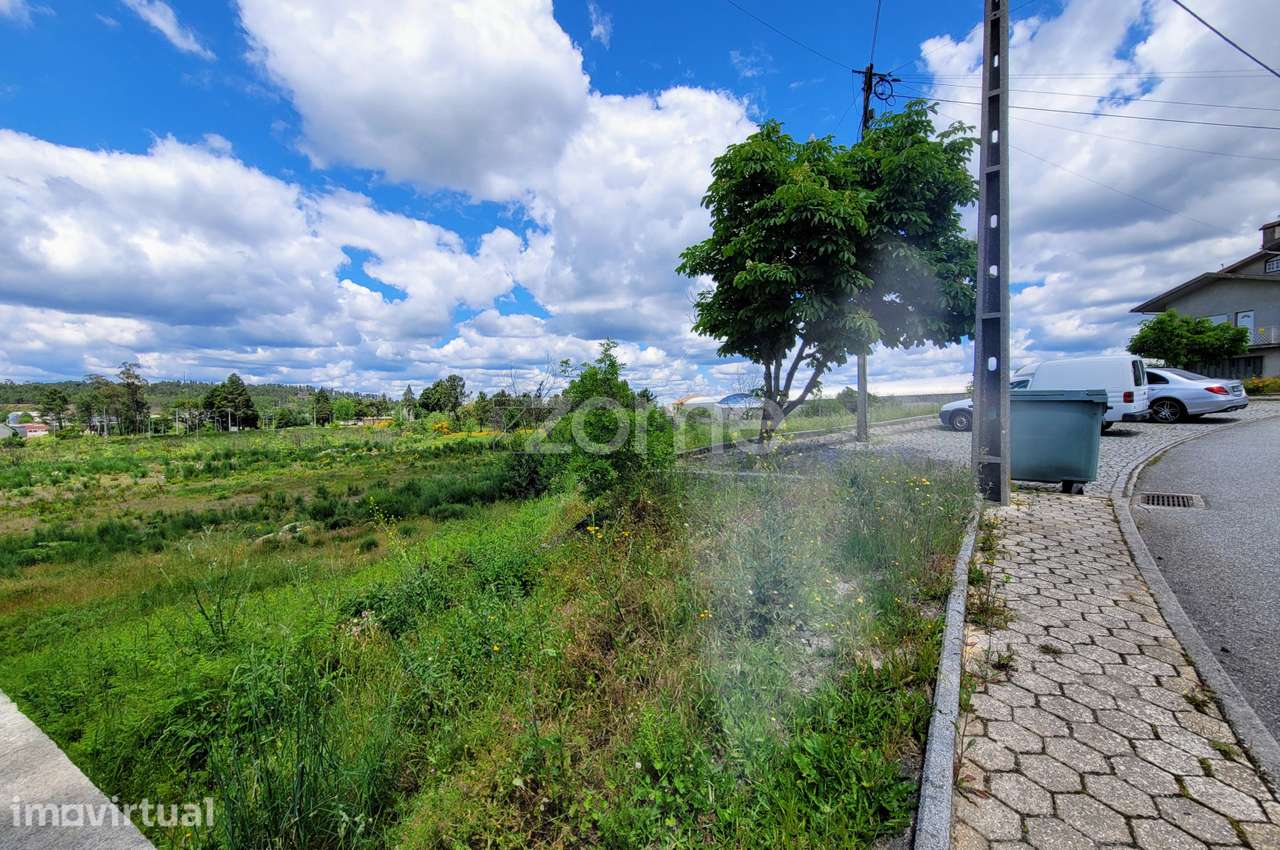Terreno Urbano com 1220 m² em Almeidinha, Mangualde - Grande imagem: 3/16