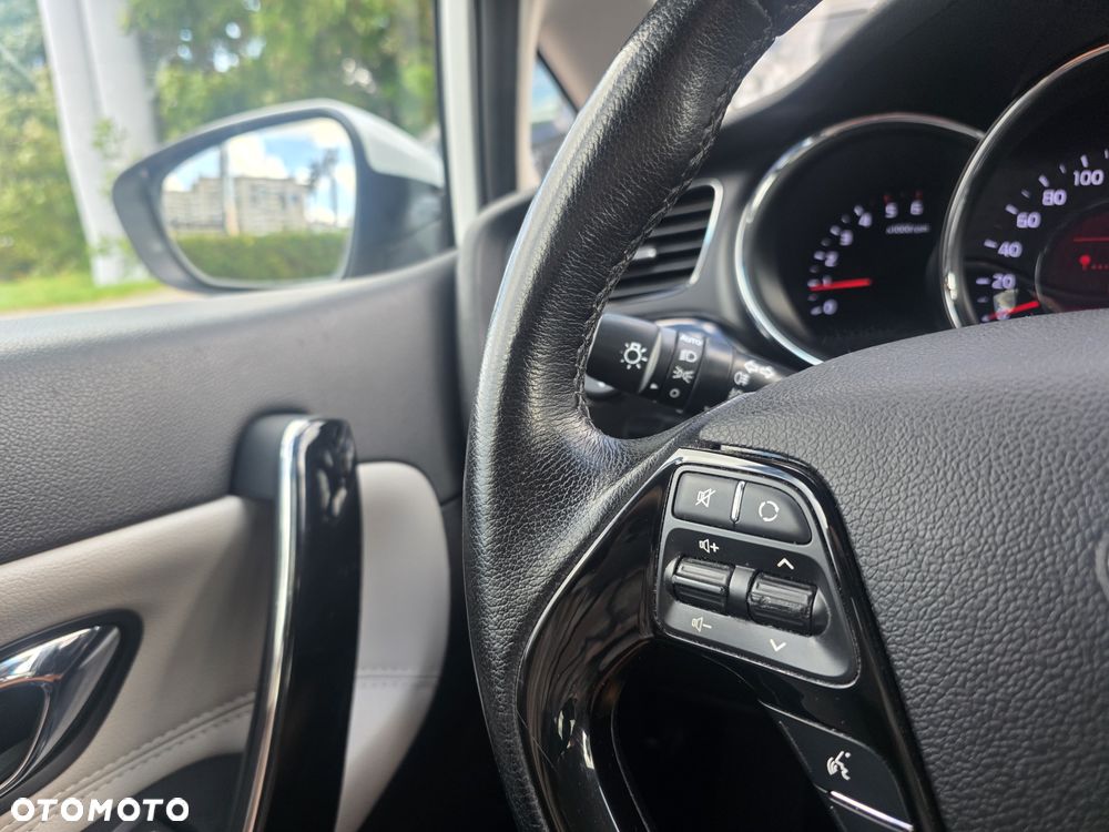 Kia Ceed 1.6 CRDi Spirit - 12
