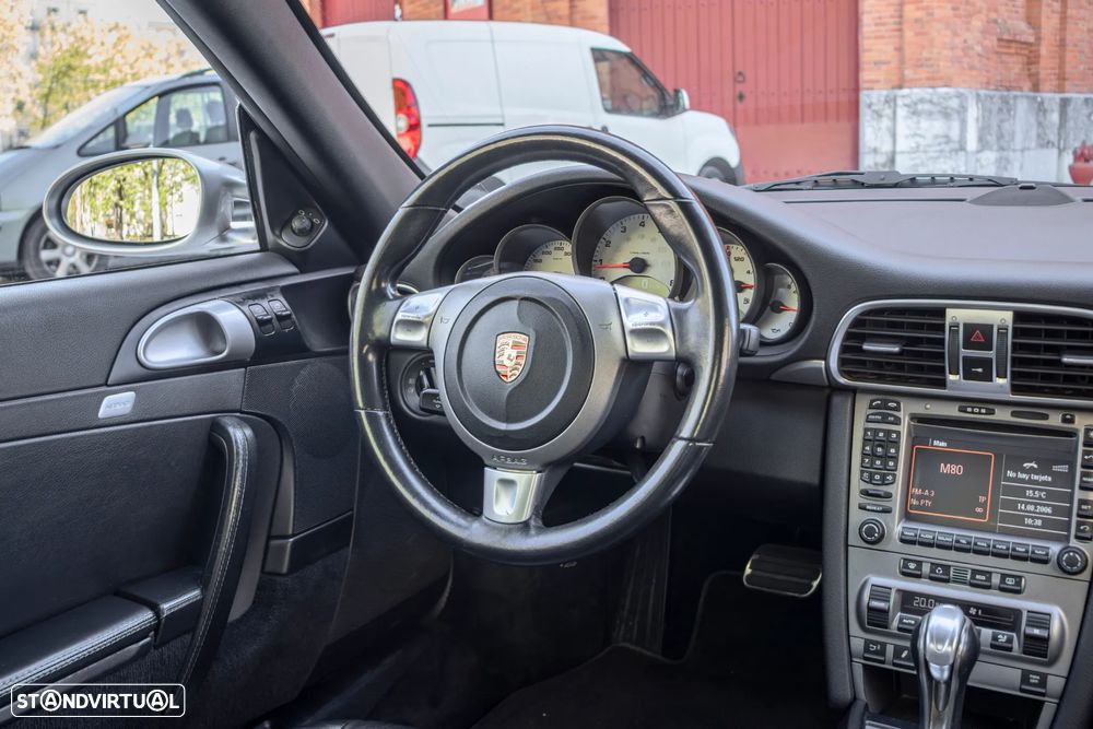 Porsche 911 Série F - 9