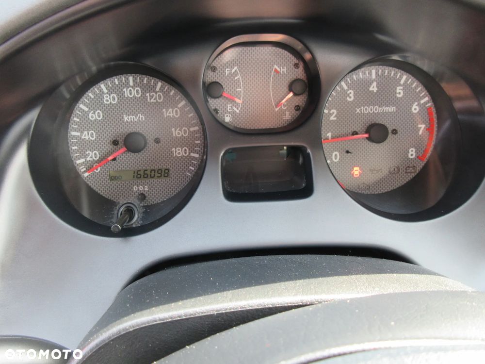 Toyota RAV4 2.0 Special - 18