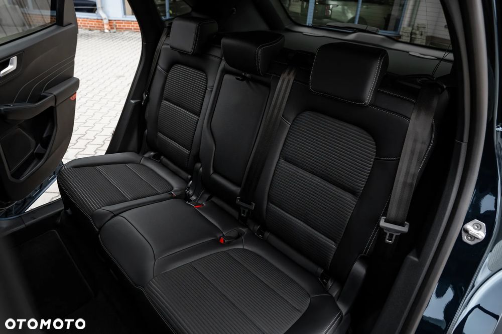 Ford Kuga 2.5 FHEV FWD Titanium X - 31