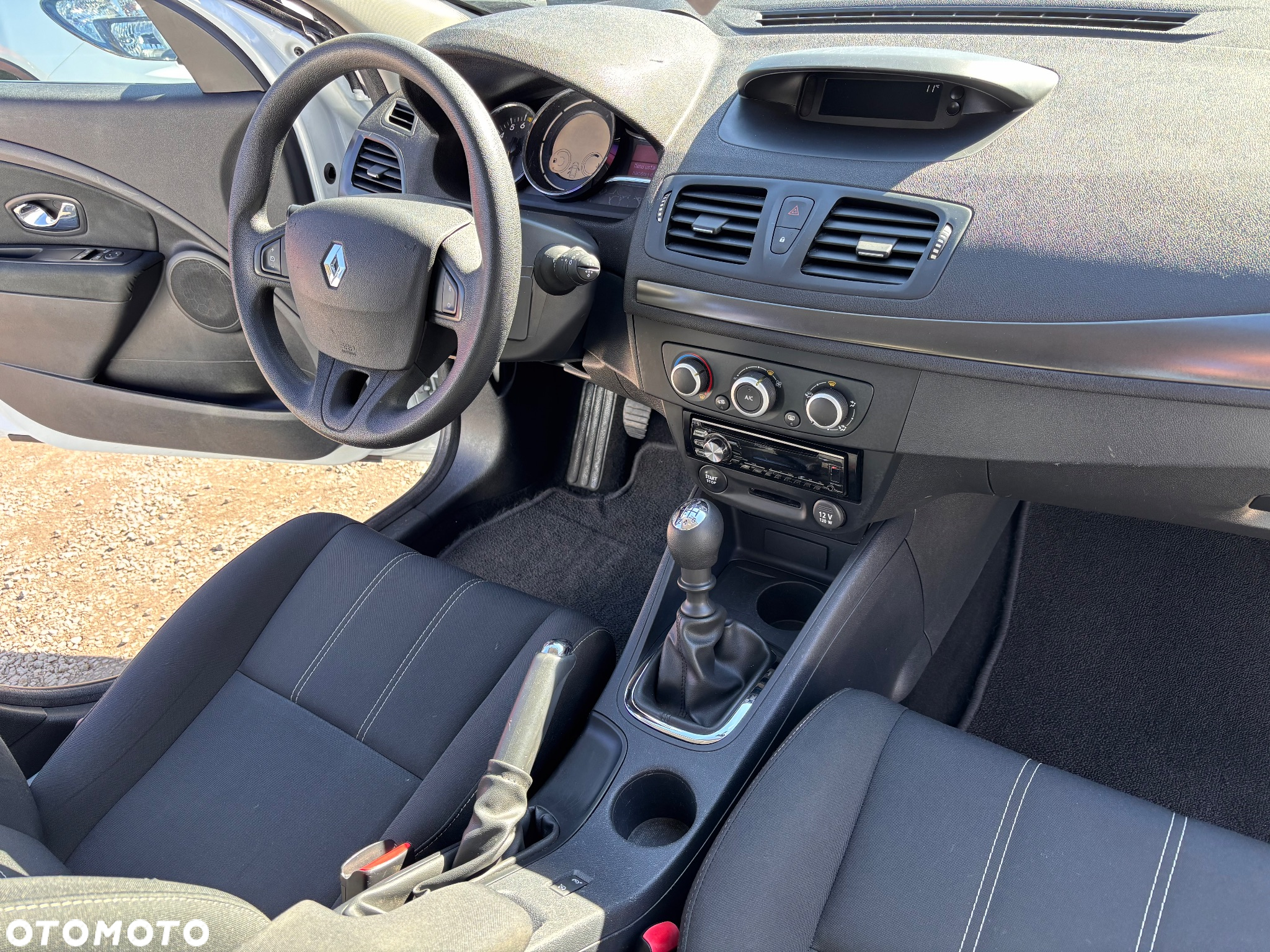 Renault Megane 1.6 16V Life - 5
