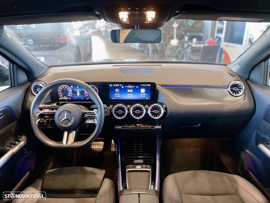 Mercedes-Benz GLA 200 d AMG Line - 40