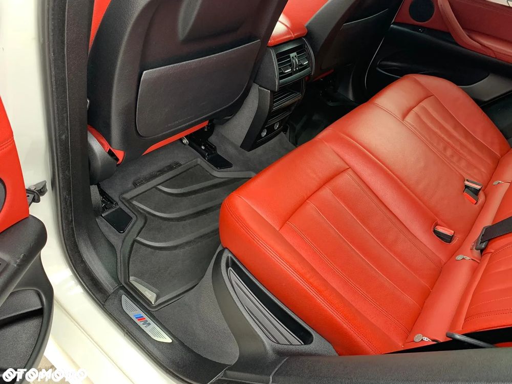 BMW X6 xDrive40d - 24