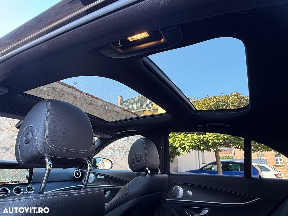 Mercedes-Benz E 300 de 9G-TRONIC AMG Line - 6