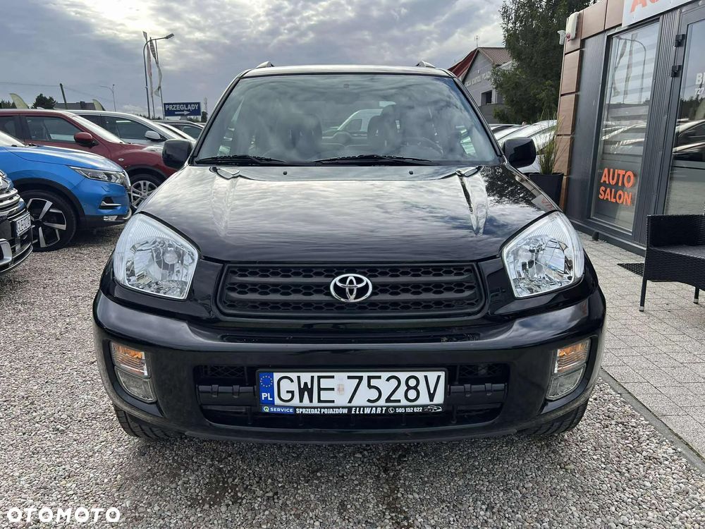 Toyota RAV4 1.8 VVT-i 4x2 - 5