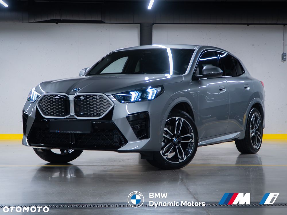 BMW iX2 eDrive20 - 7