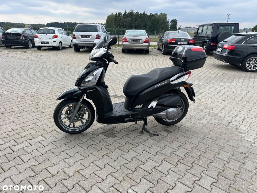 Kymco People - 7