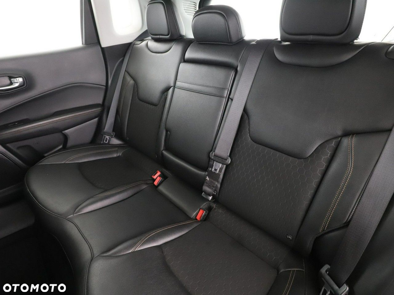Jeep Compass 1.3 T-GDI 4xe PLUG-IN HYBRID Automatik Limited - 18