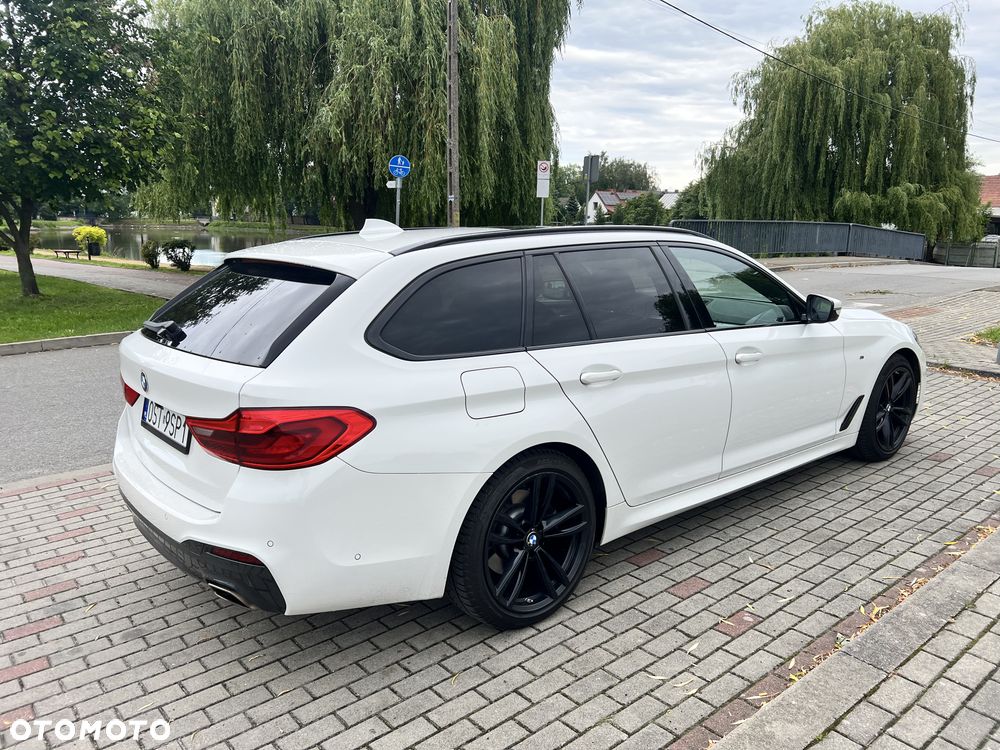 BMW Seria 5 520d M Sport - 5