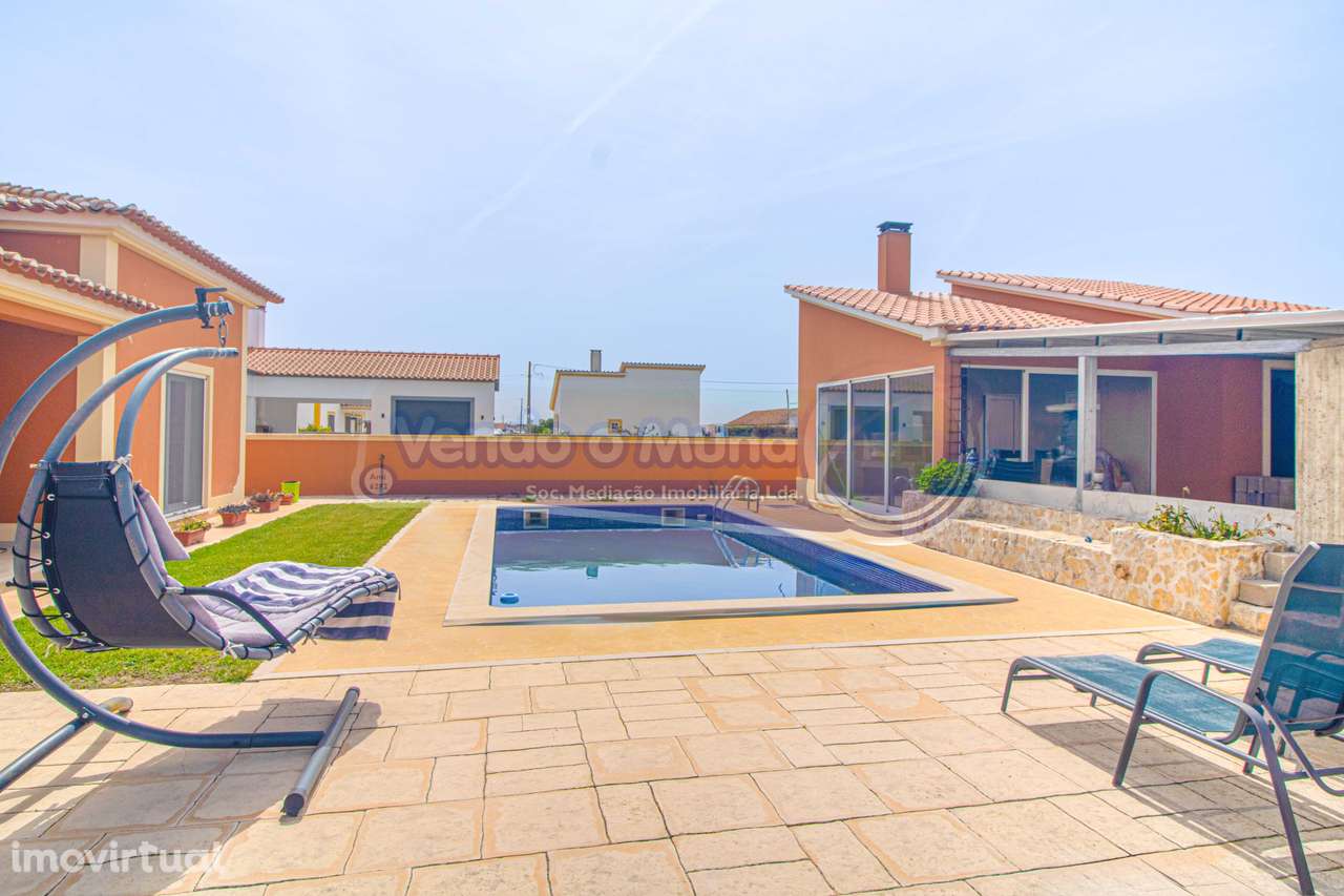 Moradia T3+1 em Foros de Salvaterra (F837) - Grande imagem: 4/60