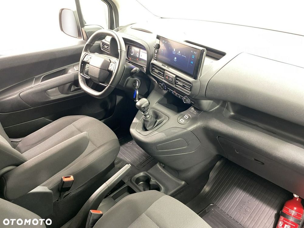 Toyota Proace City - 15