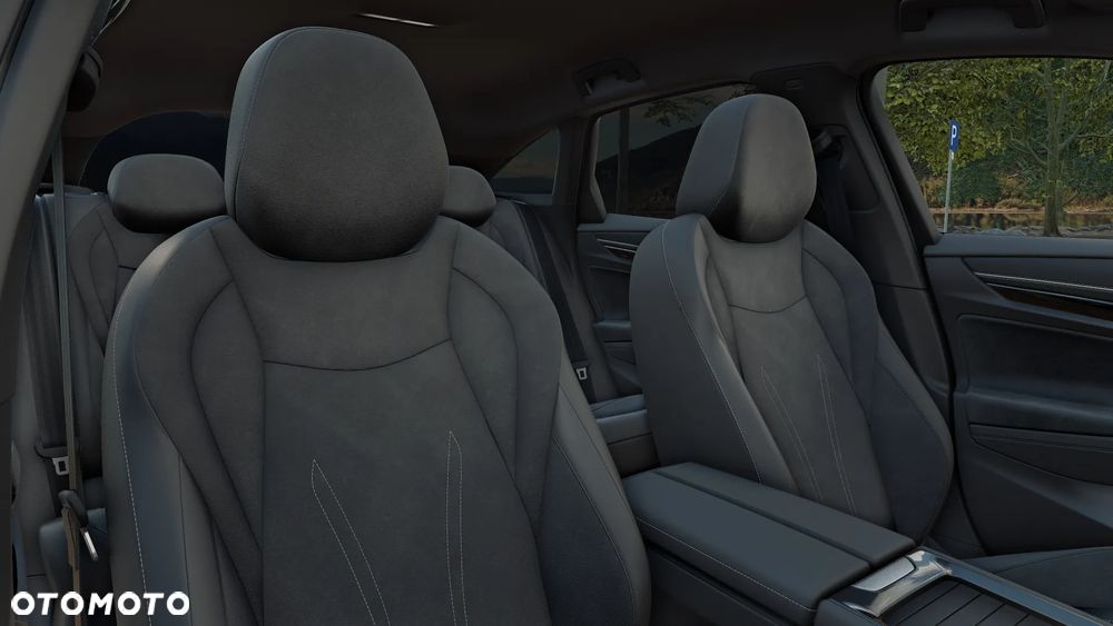 Volkswagen ID.7 86kWh Pro S Plus - 8