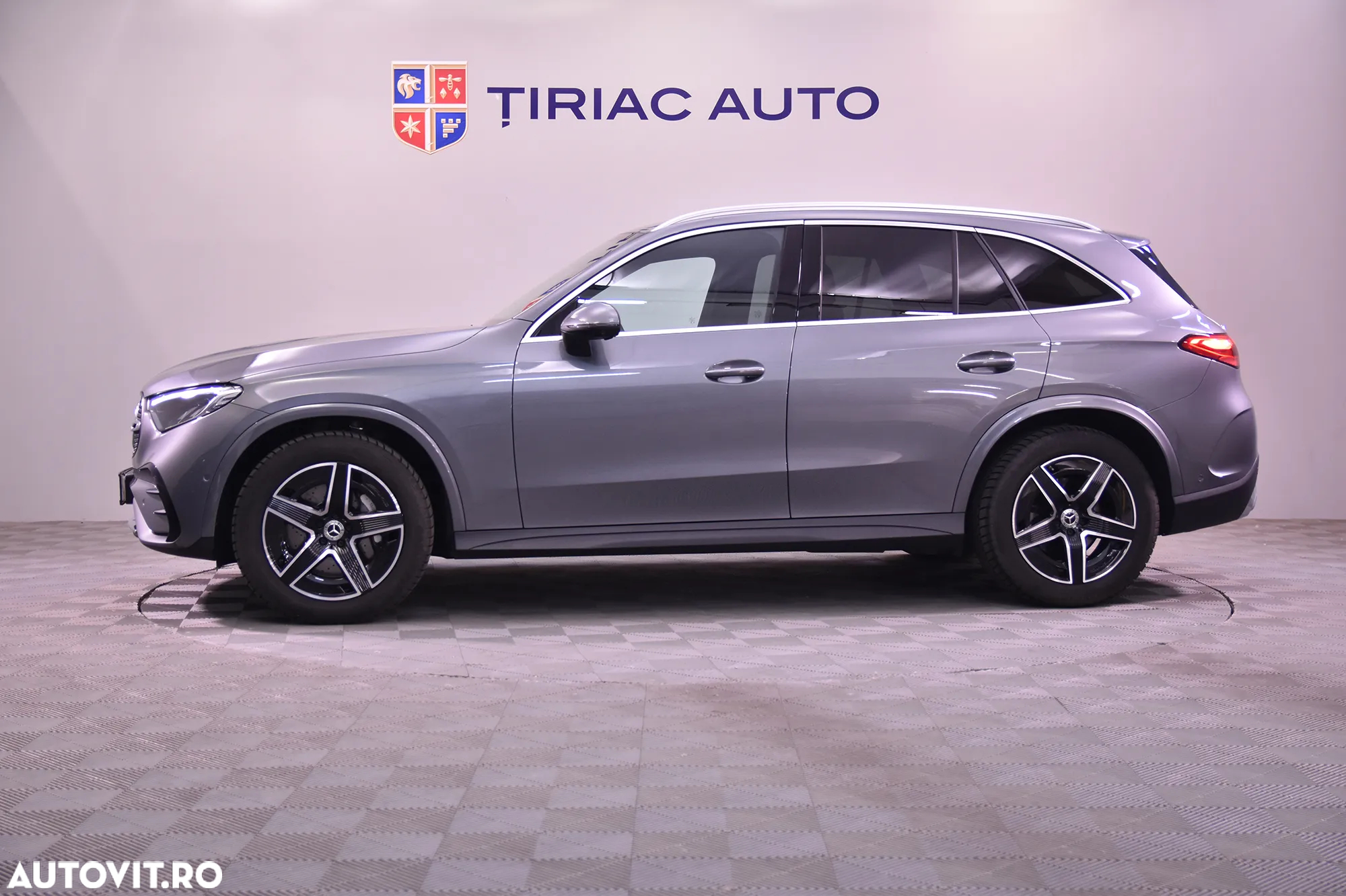 Mercedes-Benz GLC - 2