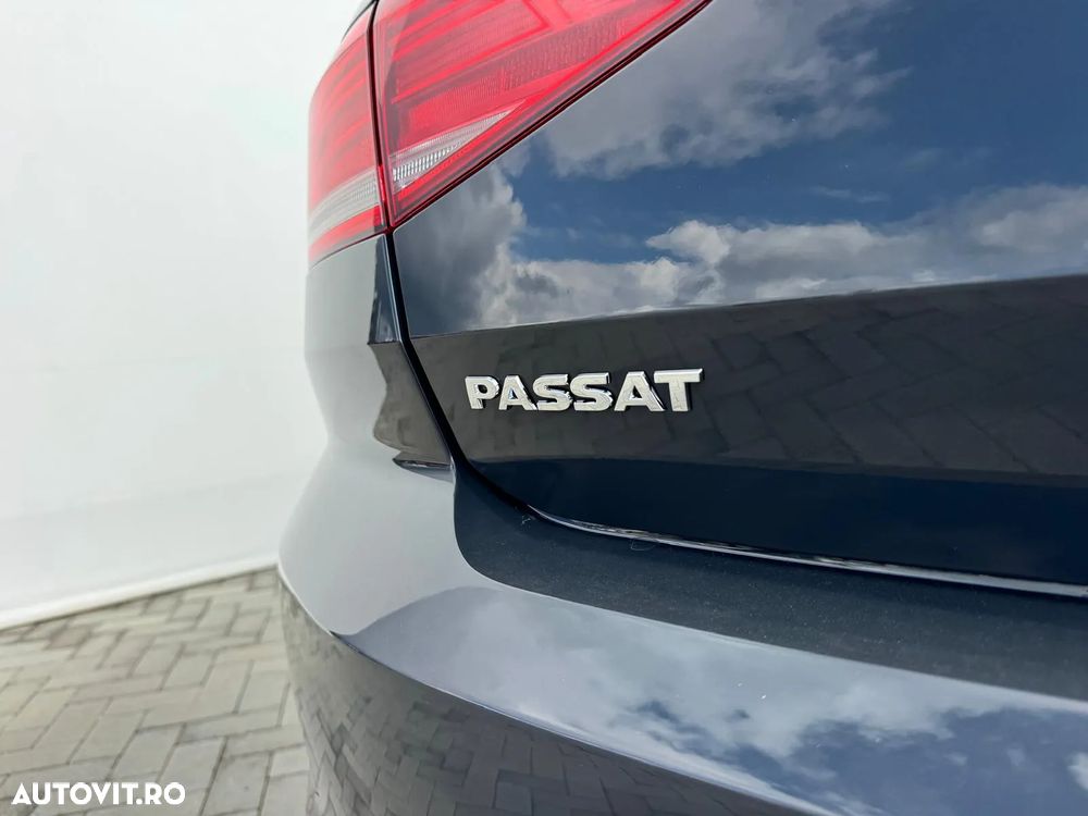 Volkswagen Passat - 9
