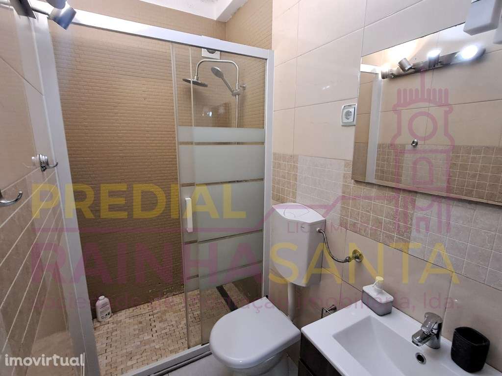 Apartamento T1 com vista privilegiada sobre o Rio Mondego, em plena... - Grande imagem: 4/21