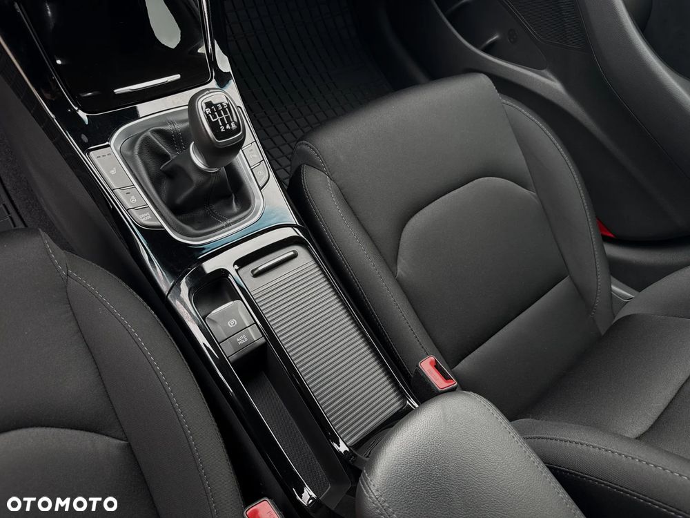 Hyundai i30 1.5 T-GDI 48V Smart Plus - 28
