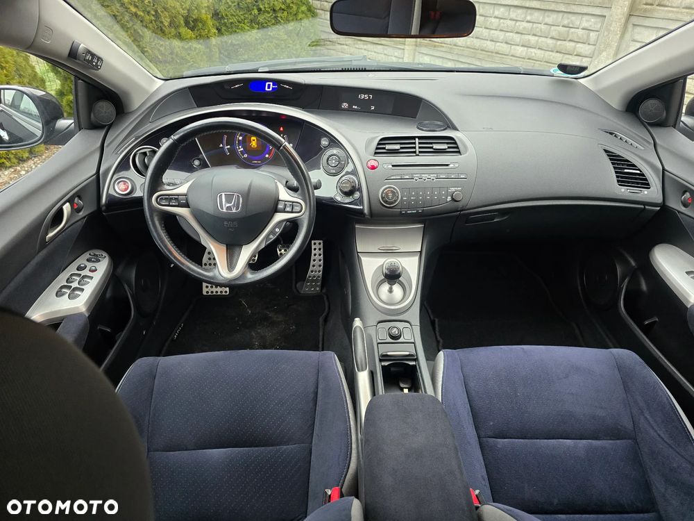 Honda Civic 1.8i-VTEC Sport - 25