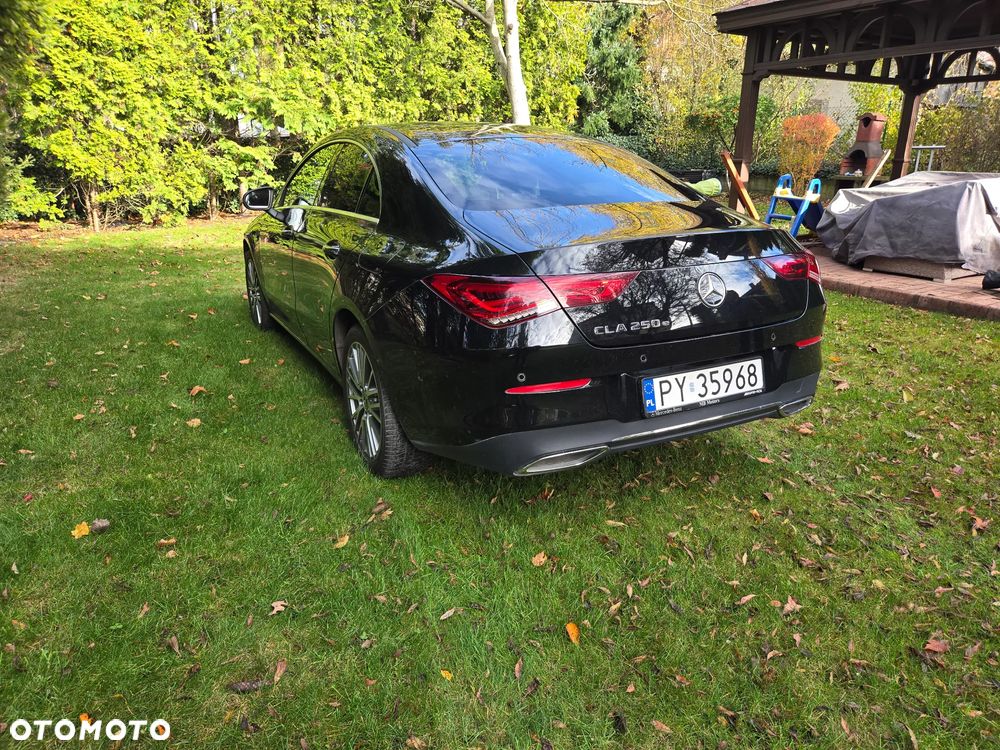 Mercedes-Benz CLA 250 E 8G-DCT - 3