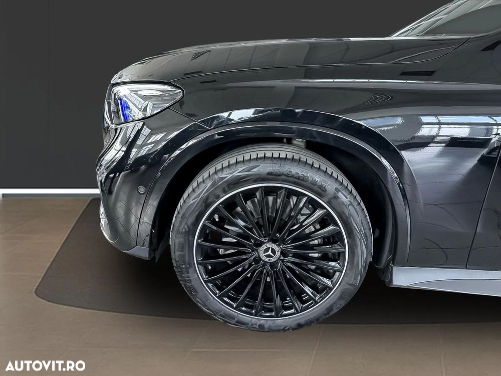 Mercedes-Benz GLC 300 d 4MATIC 9G-TRONIC AMG Line Plus - 9