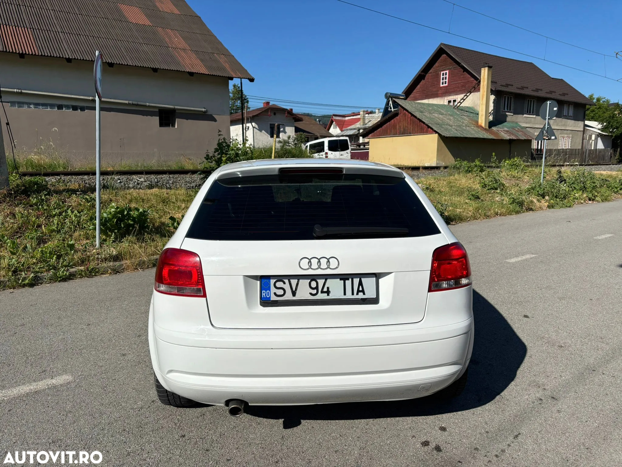 Audi A3 1.6 Ambiente - 4