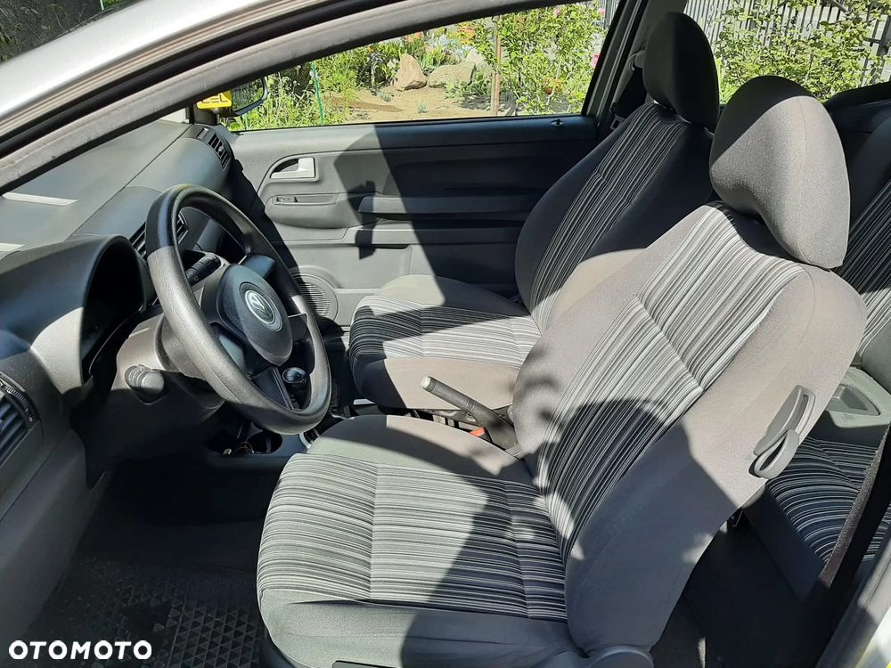 Volkswagen Fox 1.2 - 6