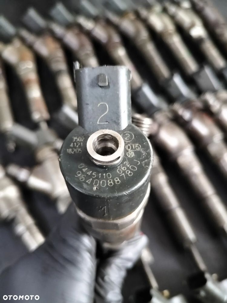 Wtryskiwacz Bosch 0445110062 НURT 80szt - 3