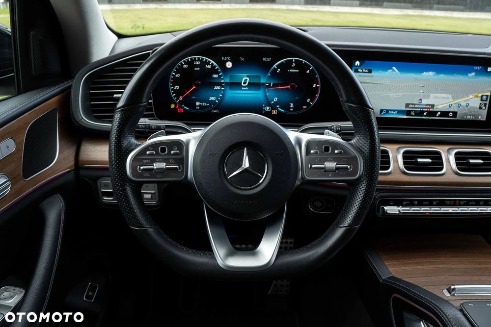 Mercedes-Benz GLE 300 d 4Matic 9G-TRONIC AMG Line - 23