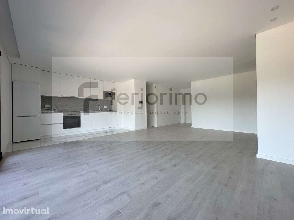 APARTAMENTO T1 - COMO NOVO - PARA ARRENDAMENTO - MESÃO FRIO - GUIMA... - Grande imagem: 5/9