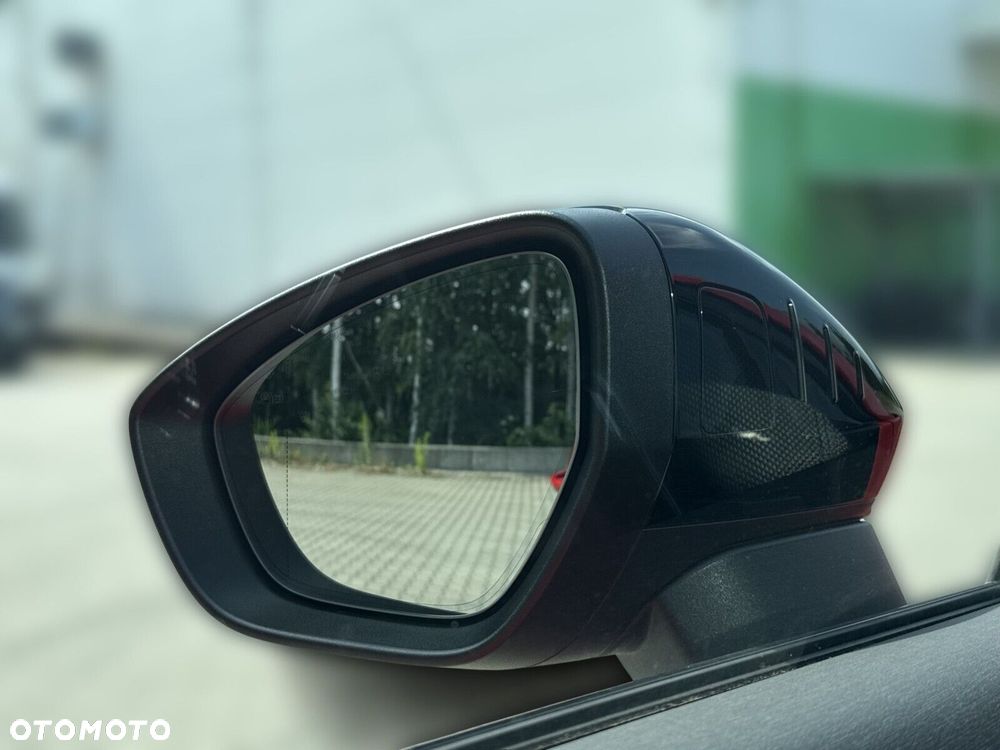 Audi Q3 Sportback - 30