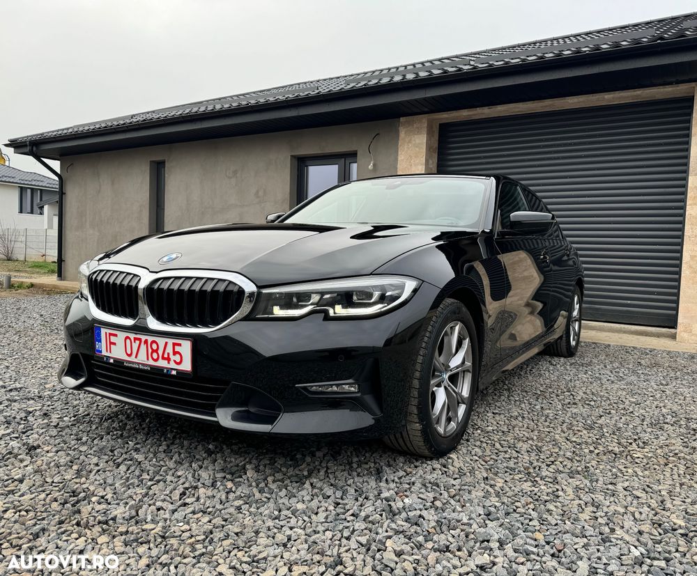 BMW Seria 3 318i Touring Aut. Sport Line - 2